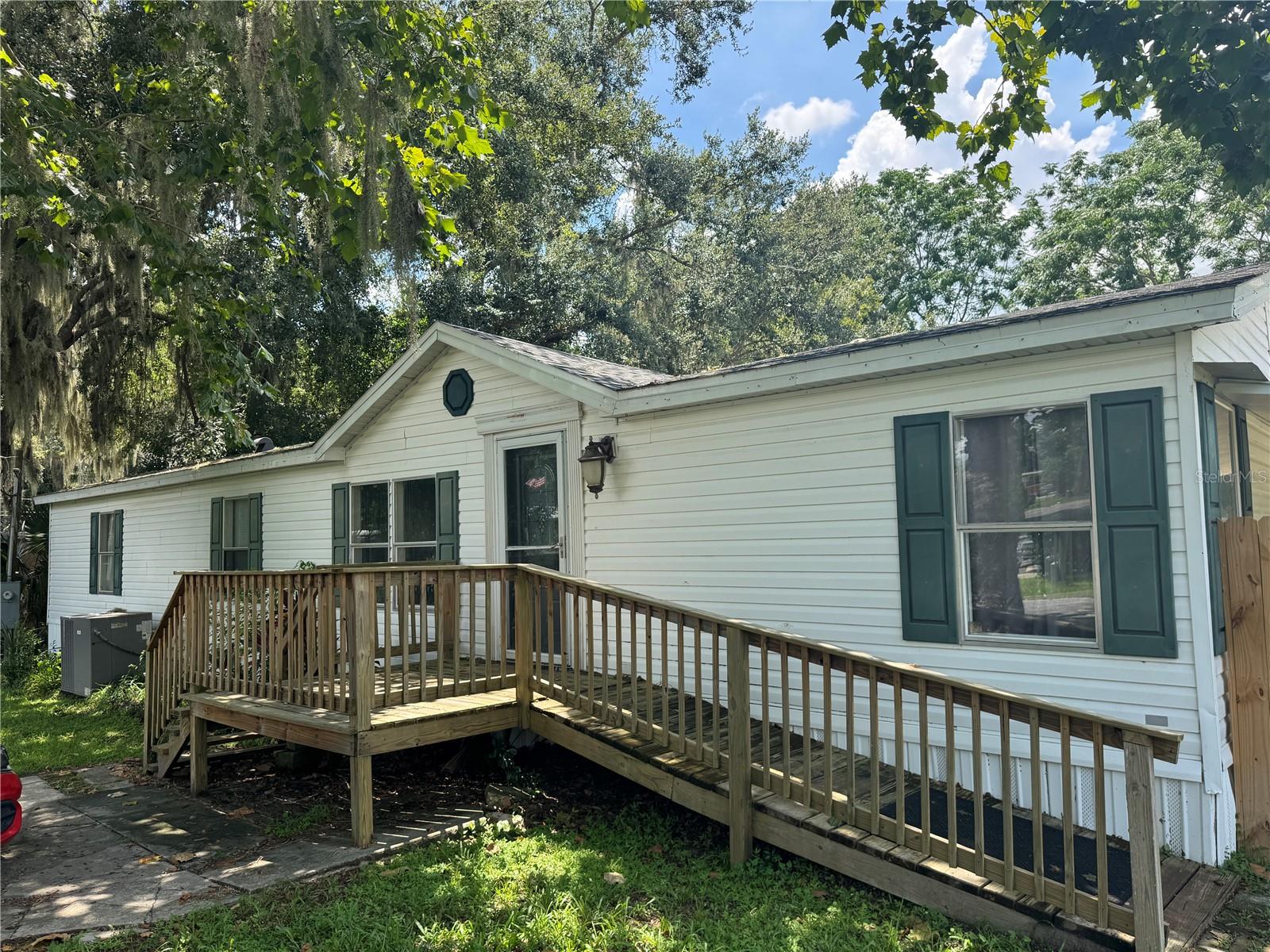 Details for 28803 Hubbard St, LEESBURG, FL 34748