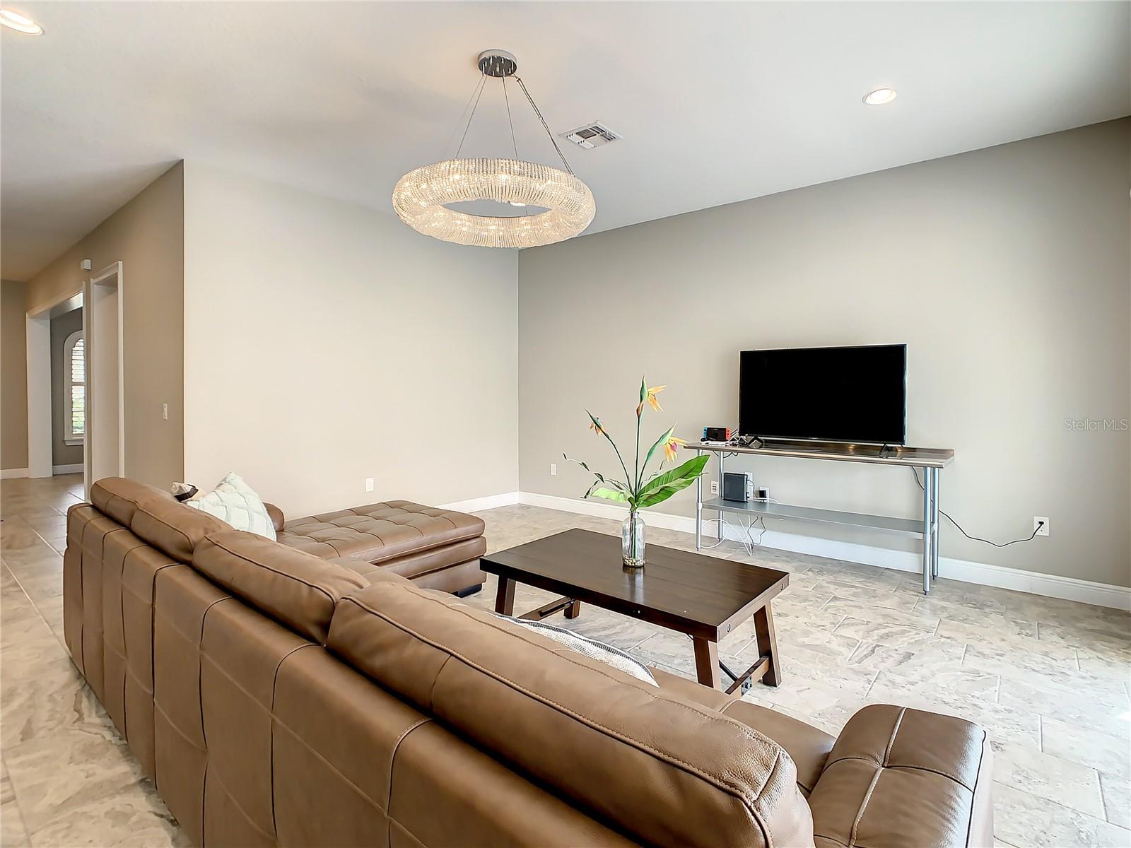 Image 15 of 88 For 8491 Pippen Drive