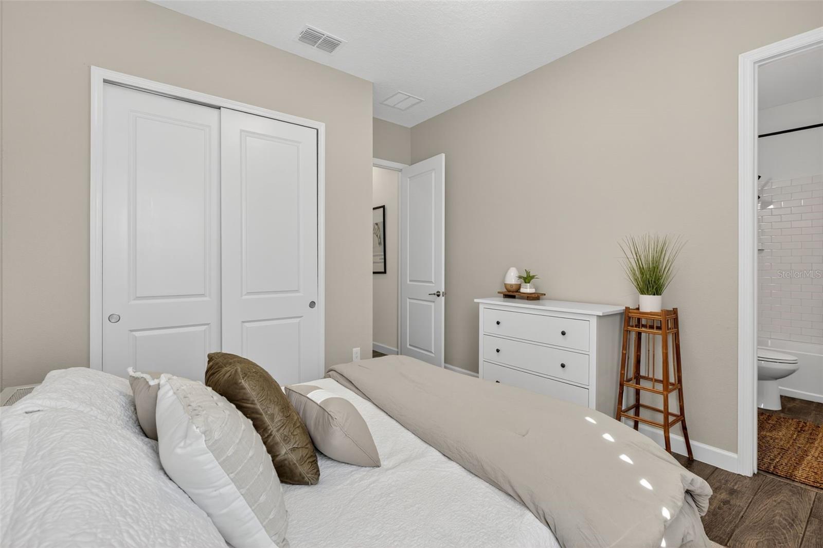 Image 22 of 48 For 12219 Violet Jasper Drive