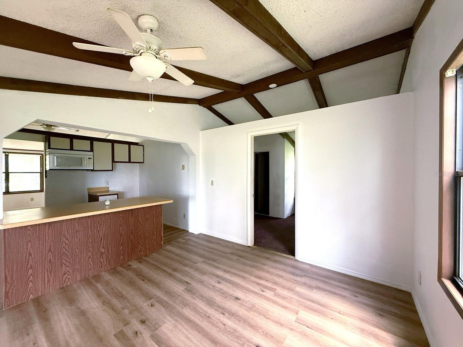 Image 14 of 19 For 33248 Ridge Manor Boulevard