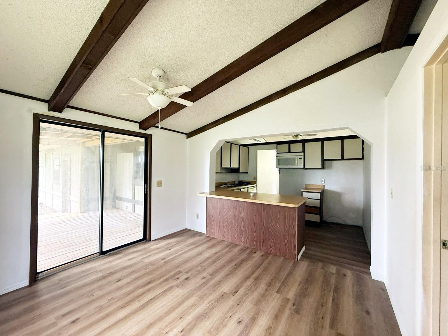 Image 16 of 19 For 33248 Ridge Manor Boulevard