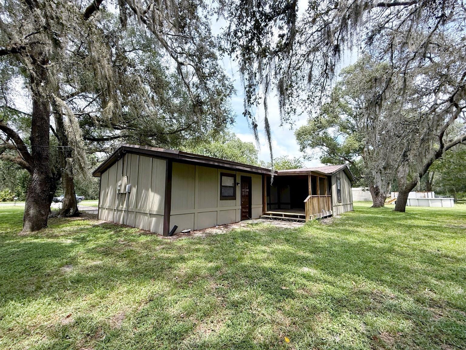 Image 18 of 19 For 33248 Ridge Manor Boulevard