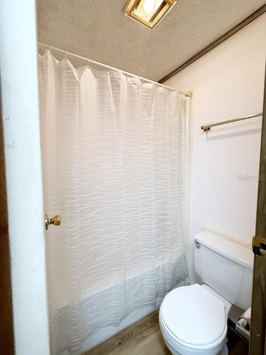 Image 7 of 19 For 33248 Ridge Manor Boulevard