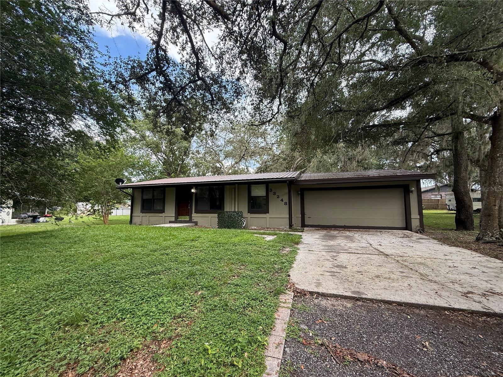 Image 8 of 19 For 33248 Ridge Manor Boulevard