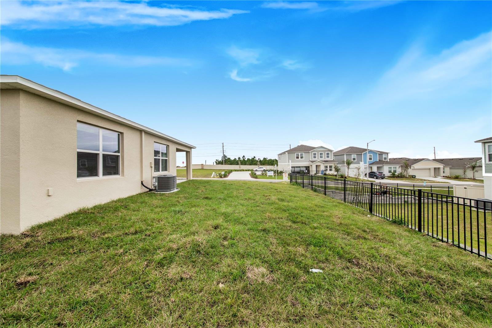 Image 4 of 10 For 1909 Chickasaw Boulevard