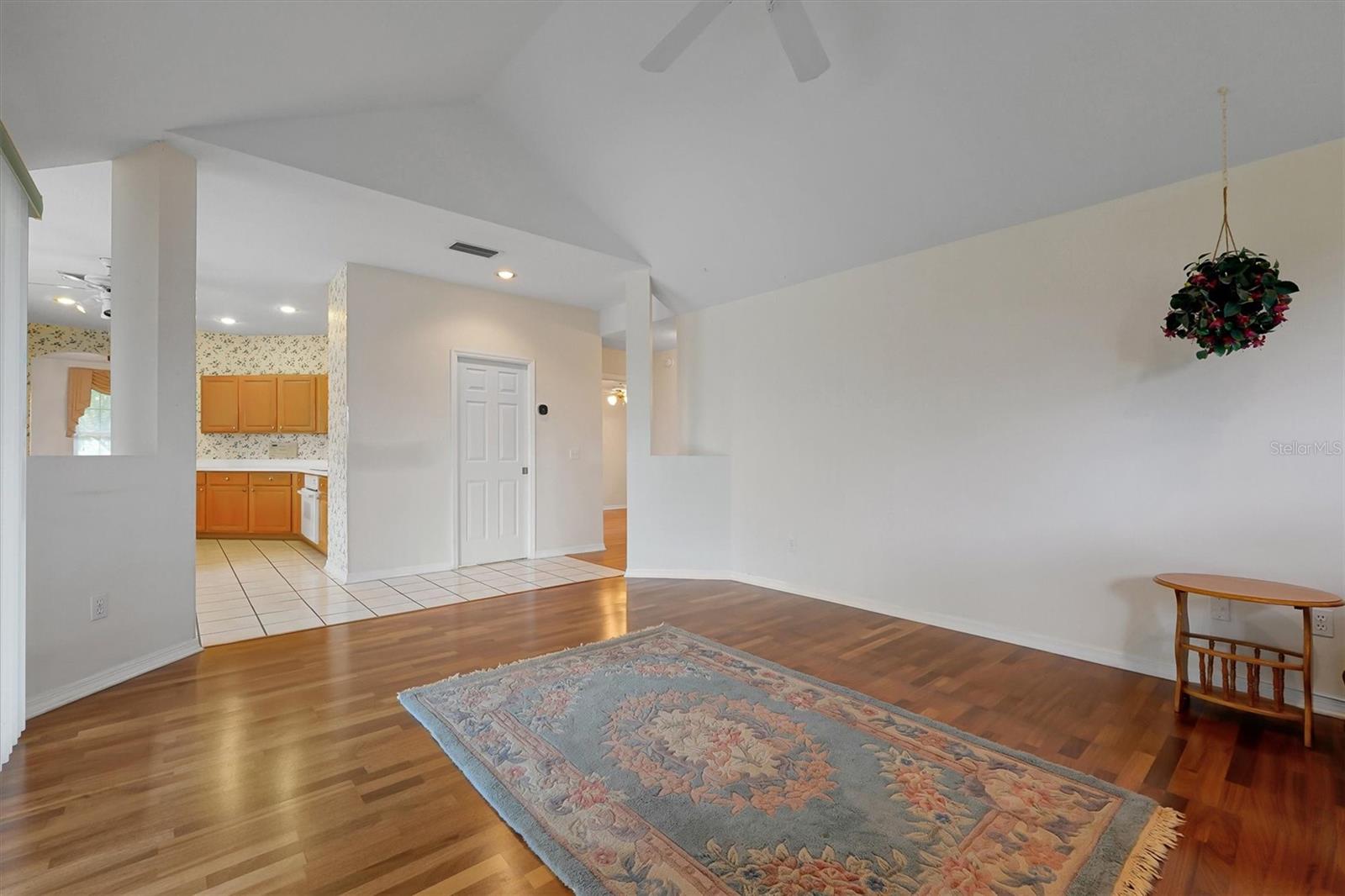 Image 15 of 39 For 12452 Lake Ridge Circle