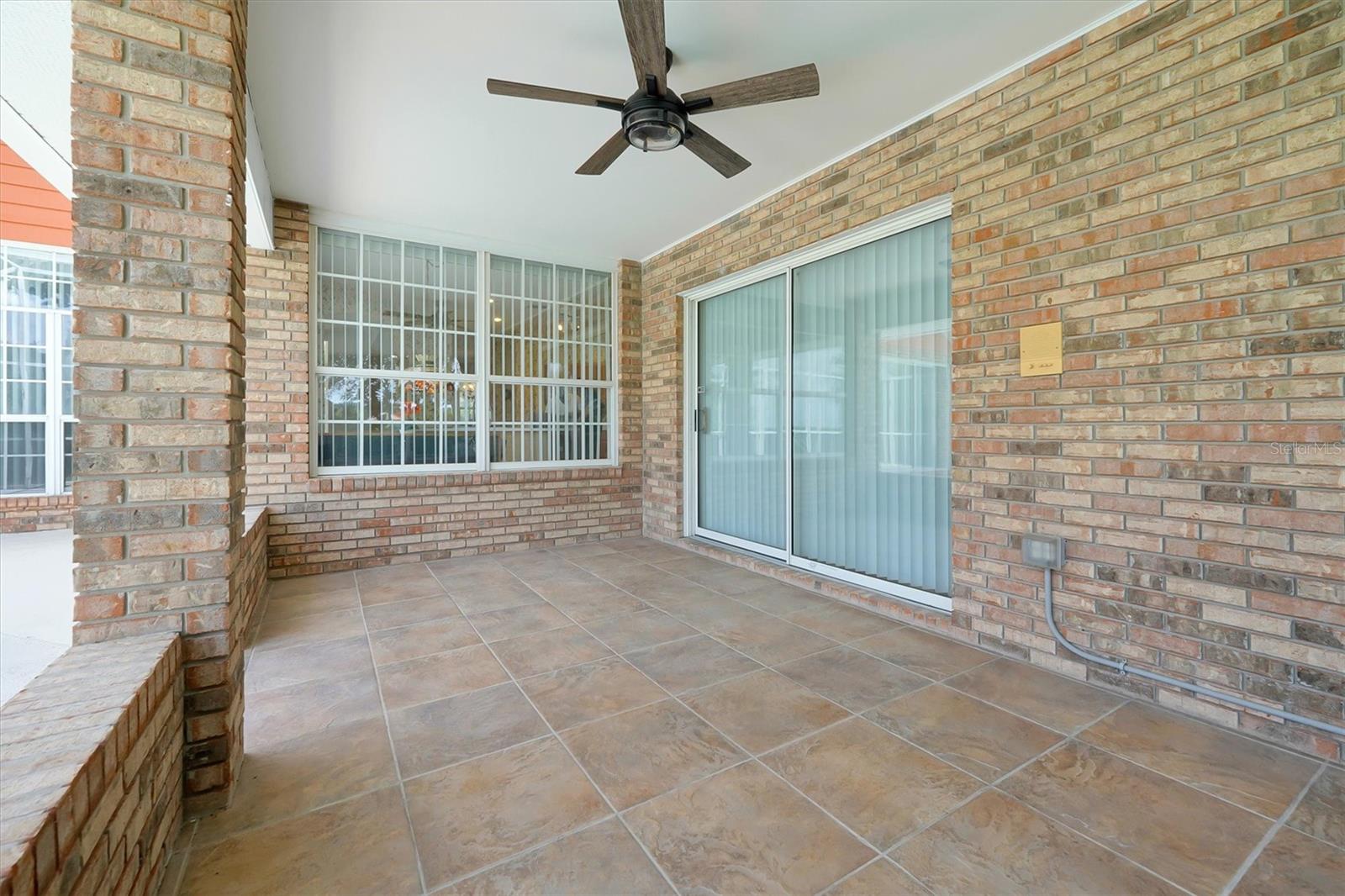 Image 20 of 39 For 12452 Lake Ridge Circle