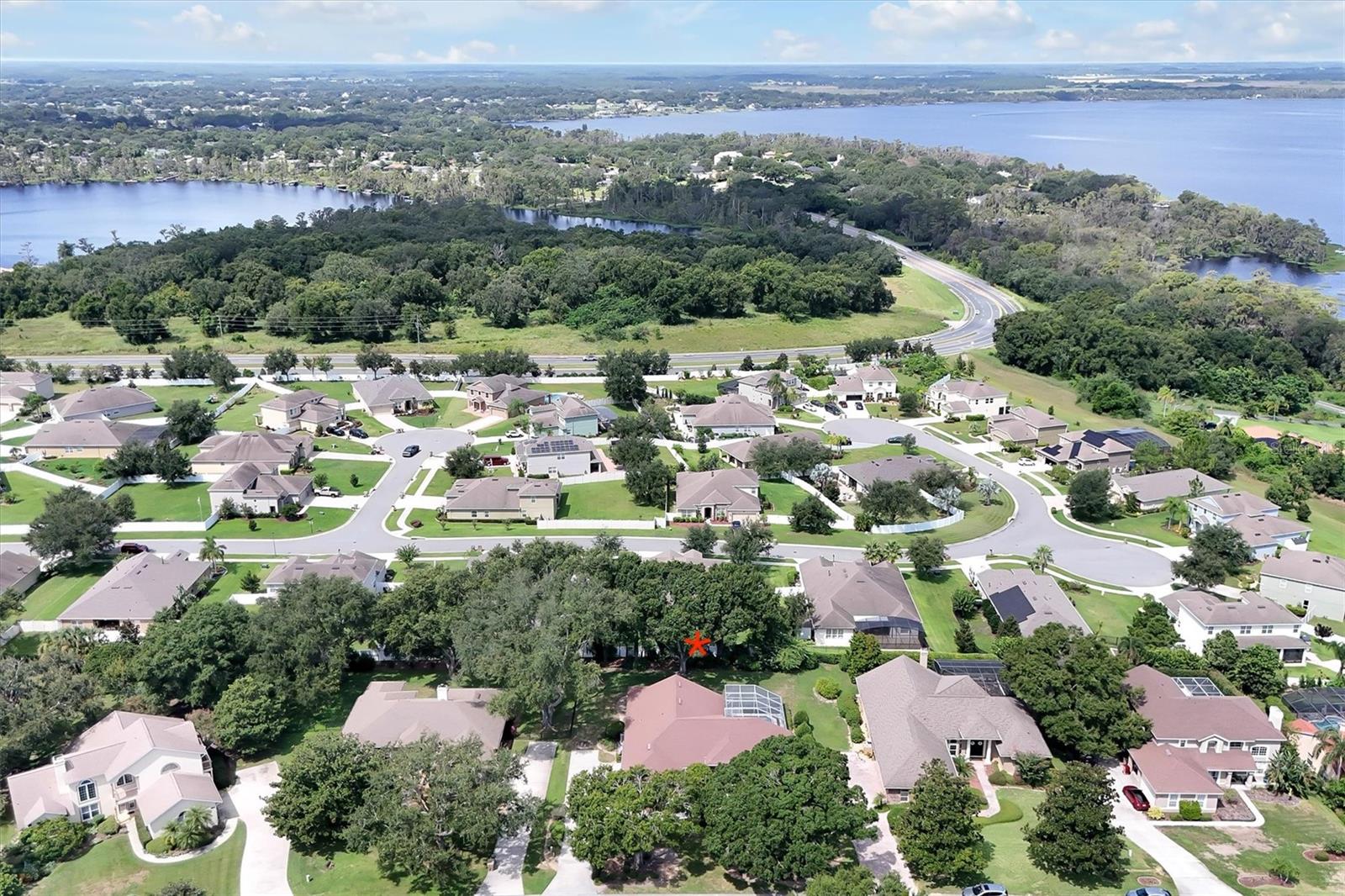 Image 7 of 39 For 12452 Lake Ridge Circle