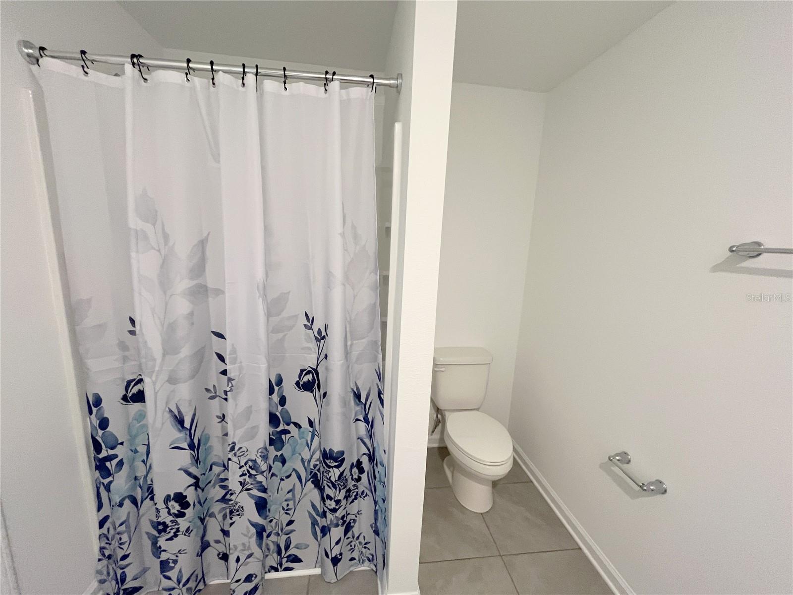 Image 21 of 26 For 288 Redbud Road