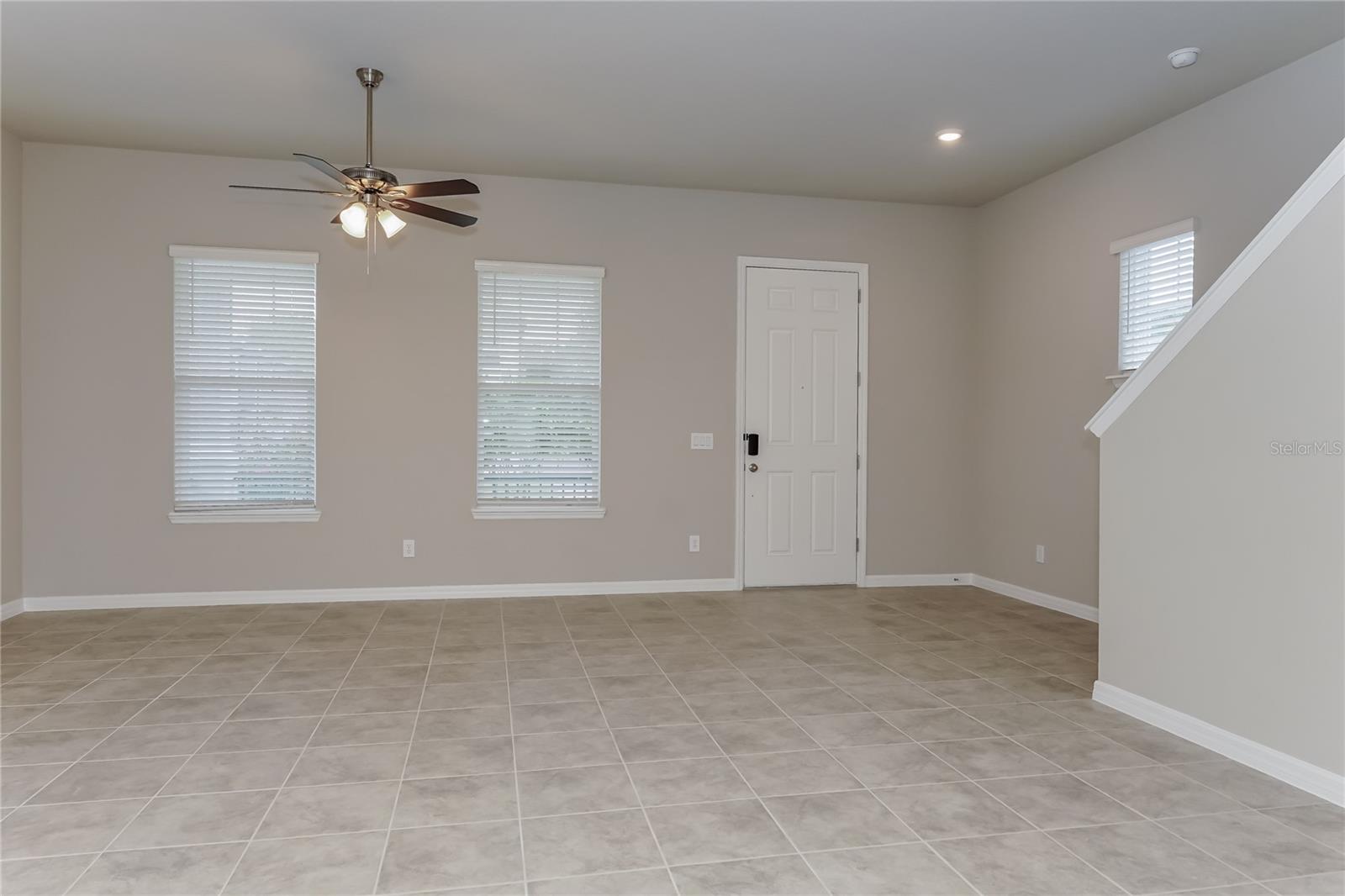 Image 3 of 17 For 518 Venetian Villa Drive