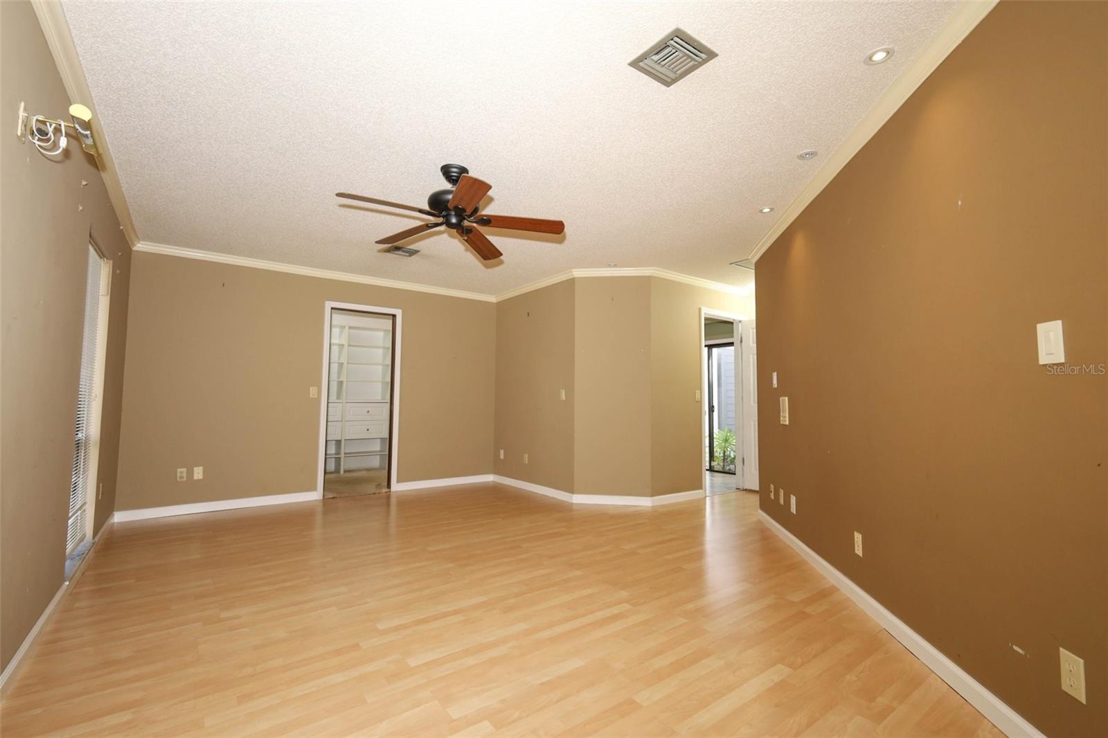 Image 13 of 39 For 8688 Palos Verde Drive