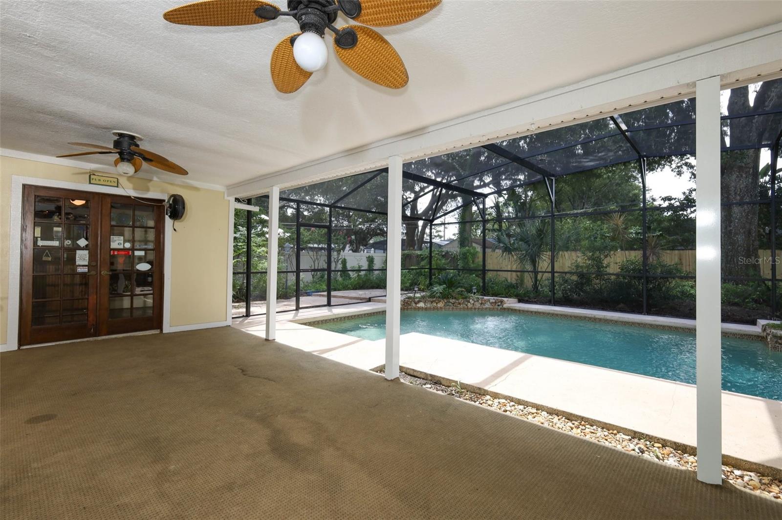 Image 9 of 39 For 8688 Palos Verde Drive