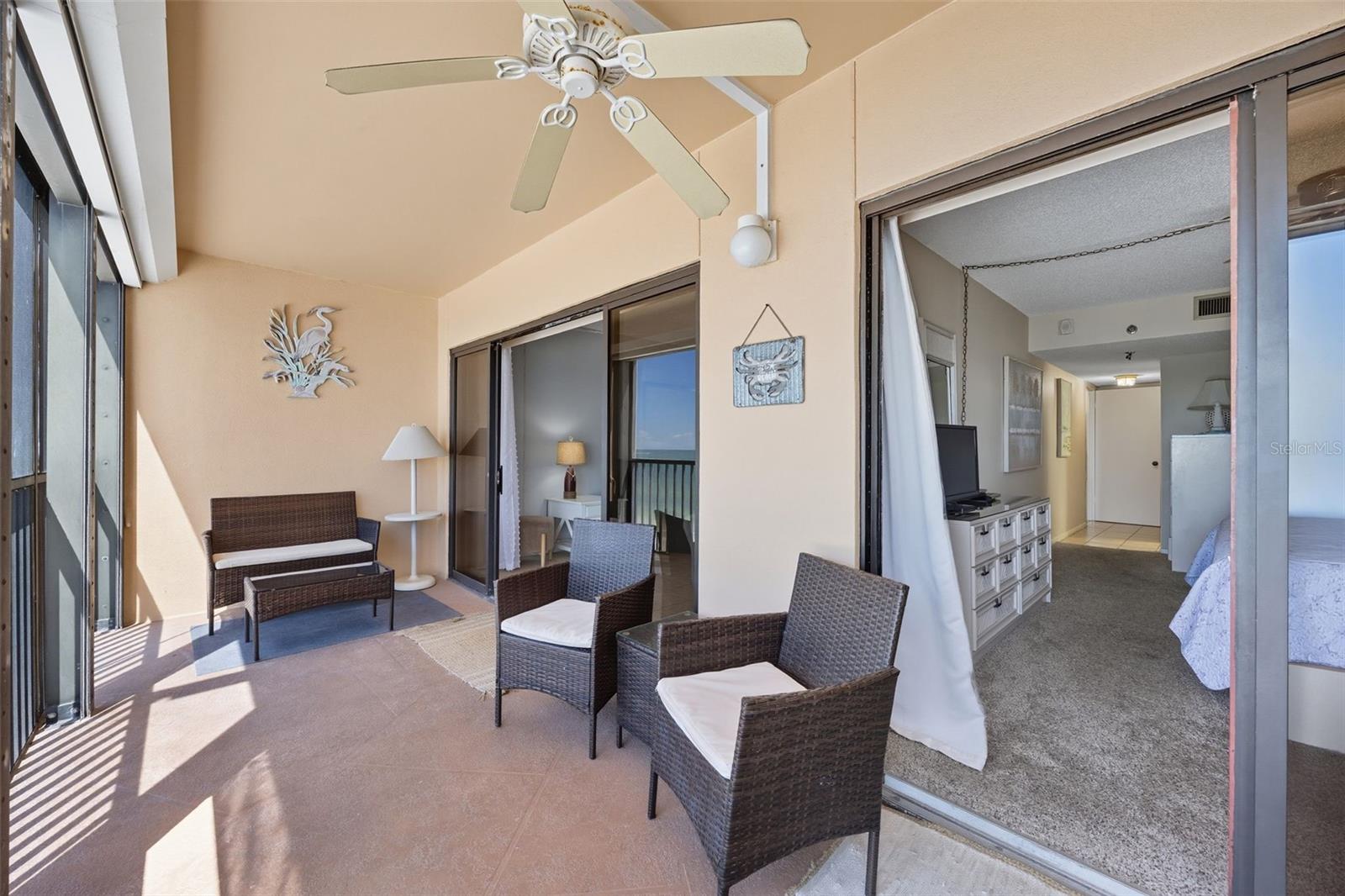 Image 13 of 41 For 13720 Gulf Boulevard 609