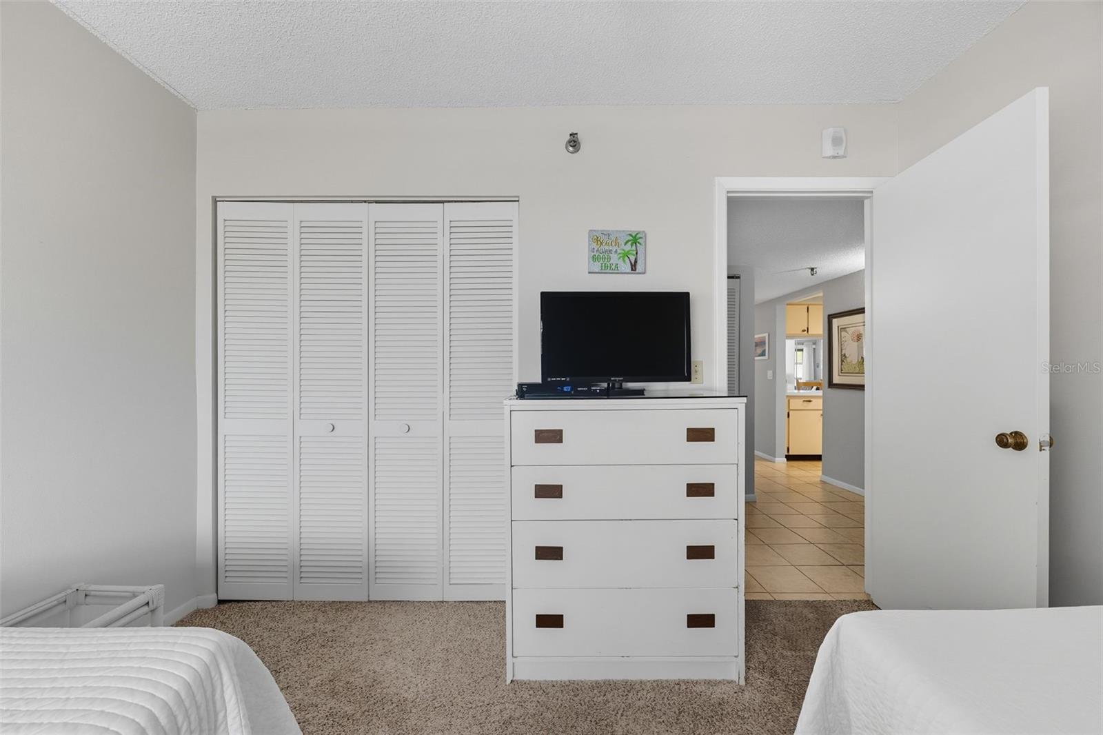 Image 22 of 41 For 13720 Gulf Boulevard 609