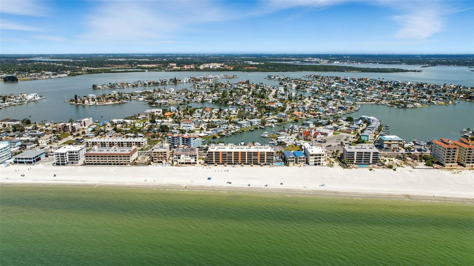 Image 7 of 41 For 13720 Gulf Boulevard 609