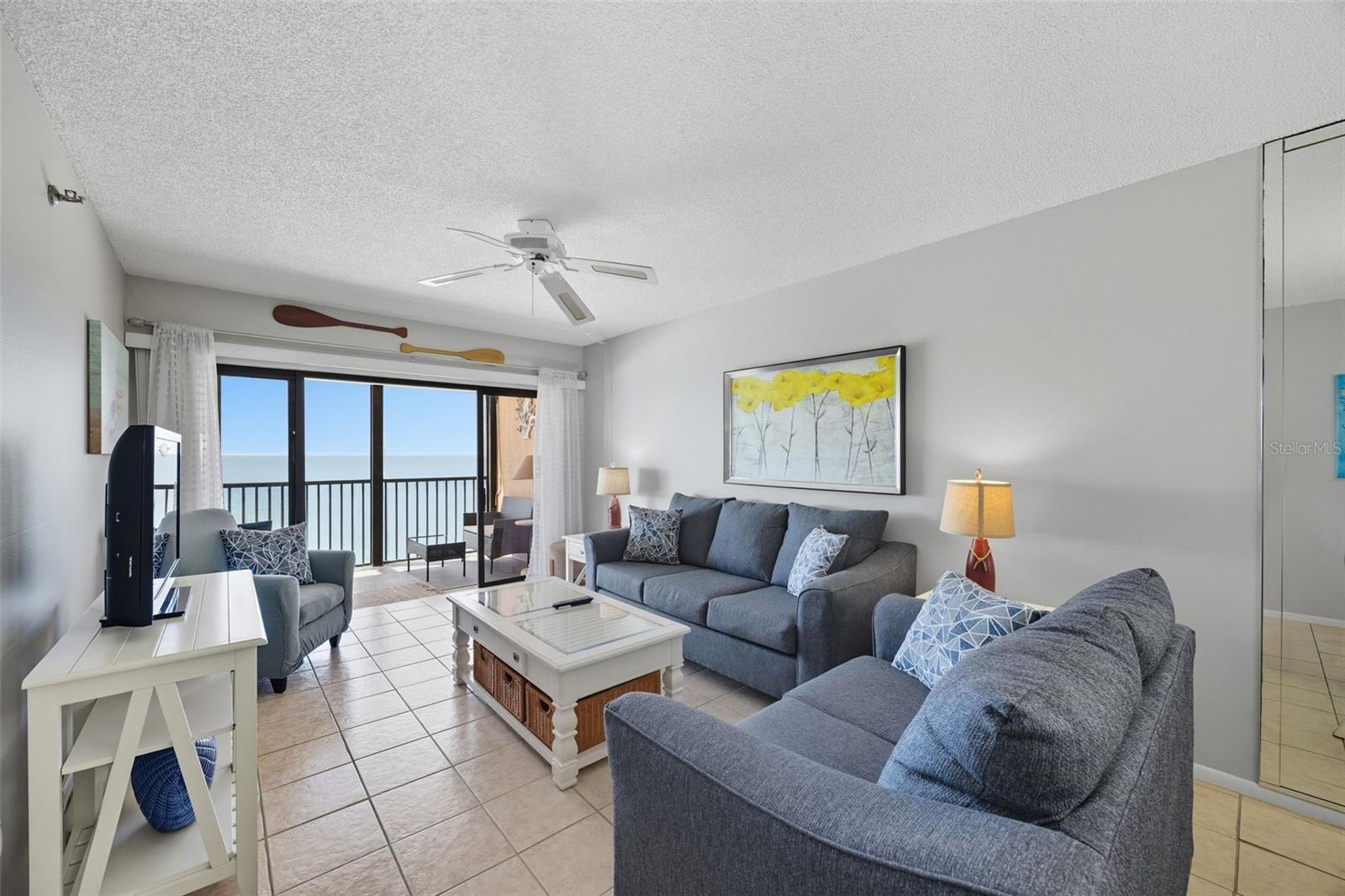 Image 9 of 41 For 13720 Gulf Boulevard 609