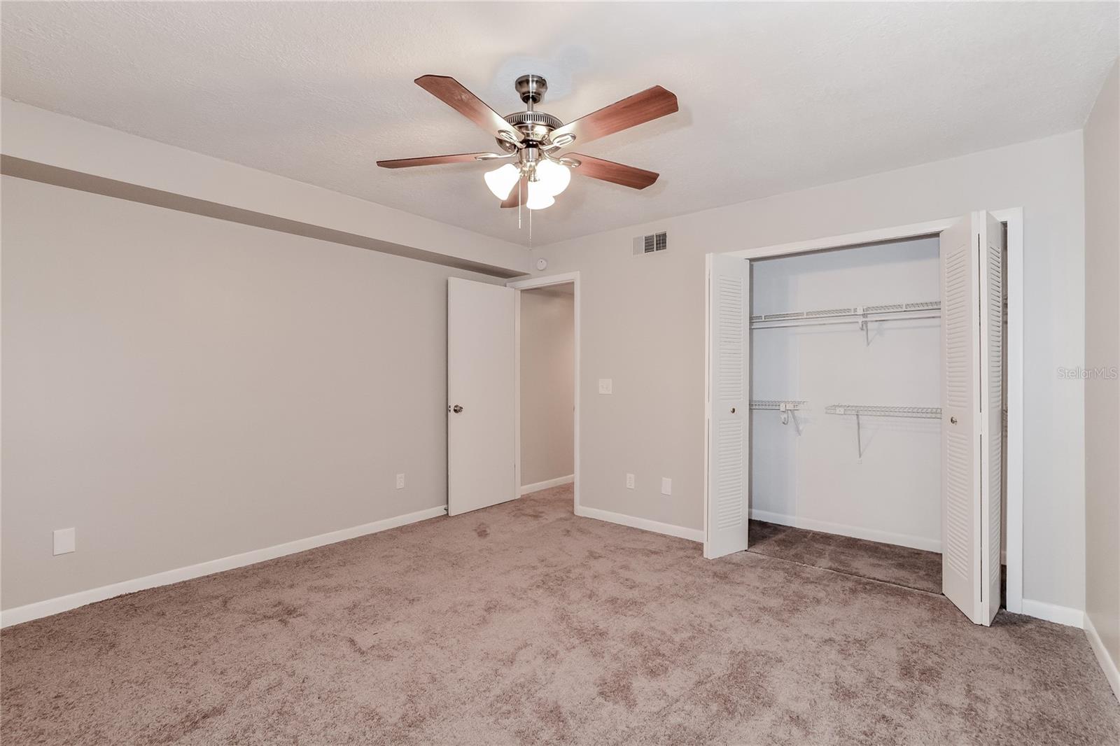 Image 11 of 17 For 1324 Bob Cat Court