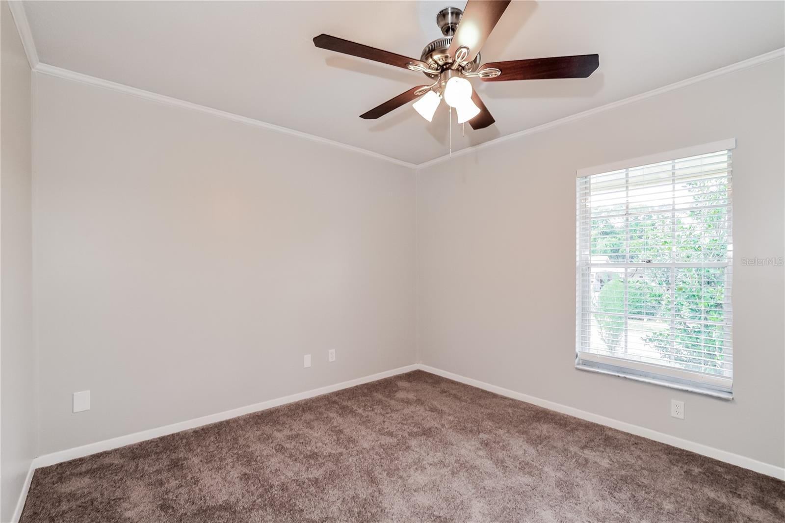 Image 12 of 17 For 1324 Bob Cat Court
