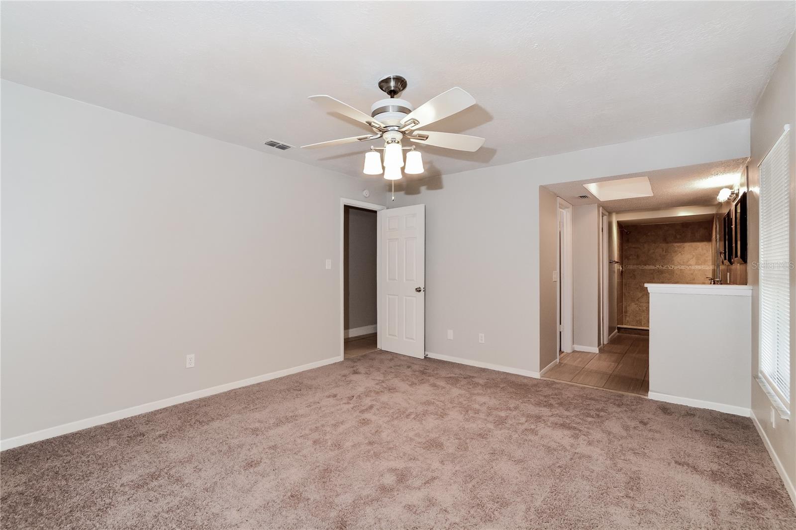 Image 6 of 17 For 1324 Bob Cat Court