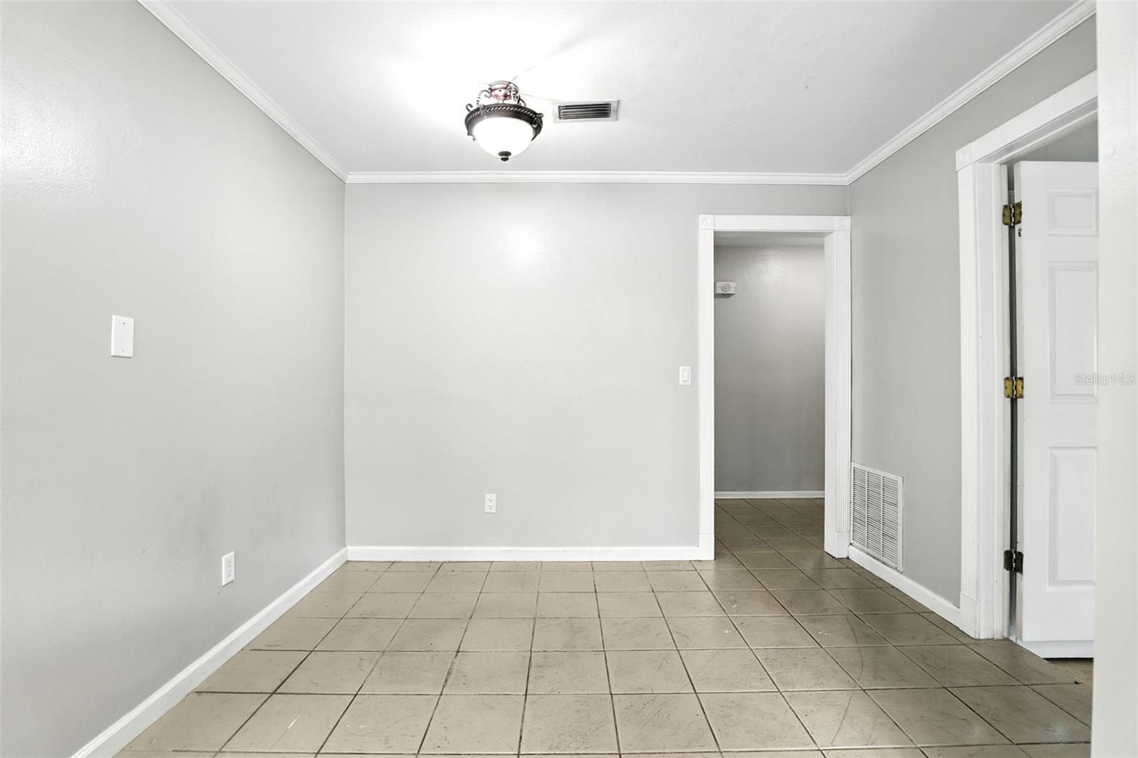 Image 16 of 45 For 1362 Tierra Circle
