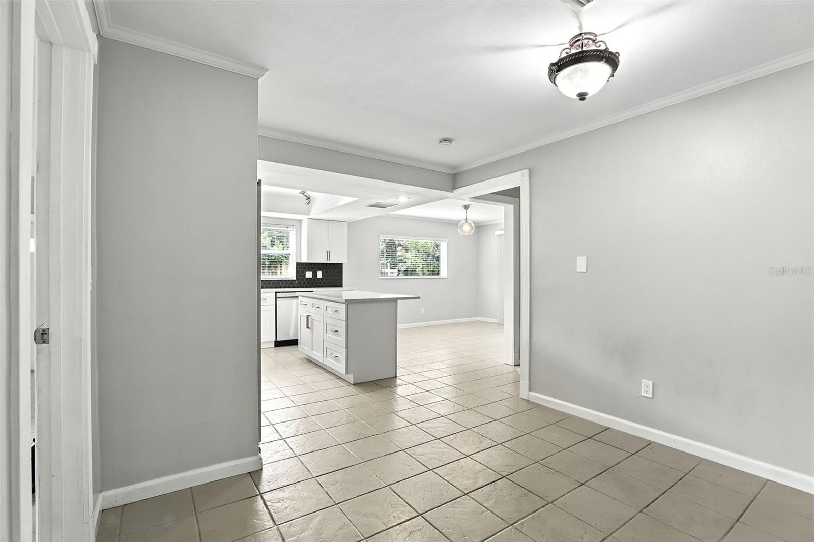 Image 23 of 45 For 1362 Tierra Circle