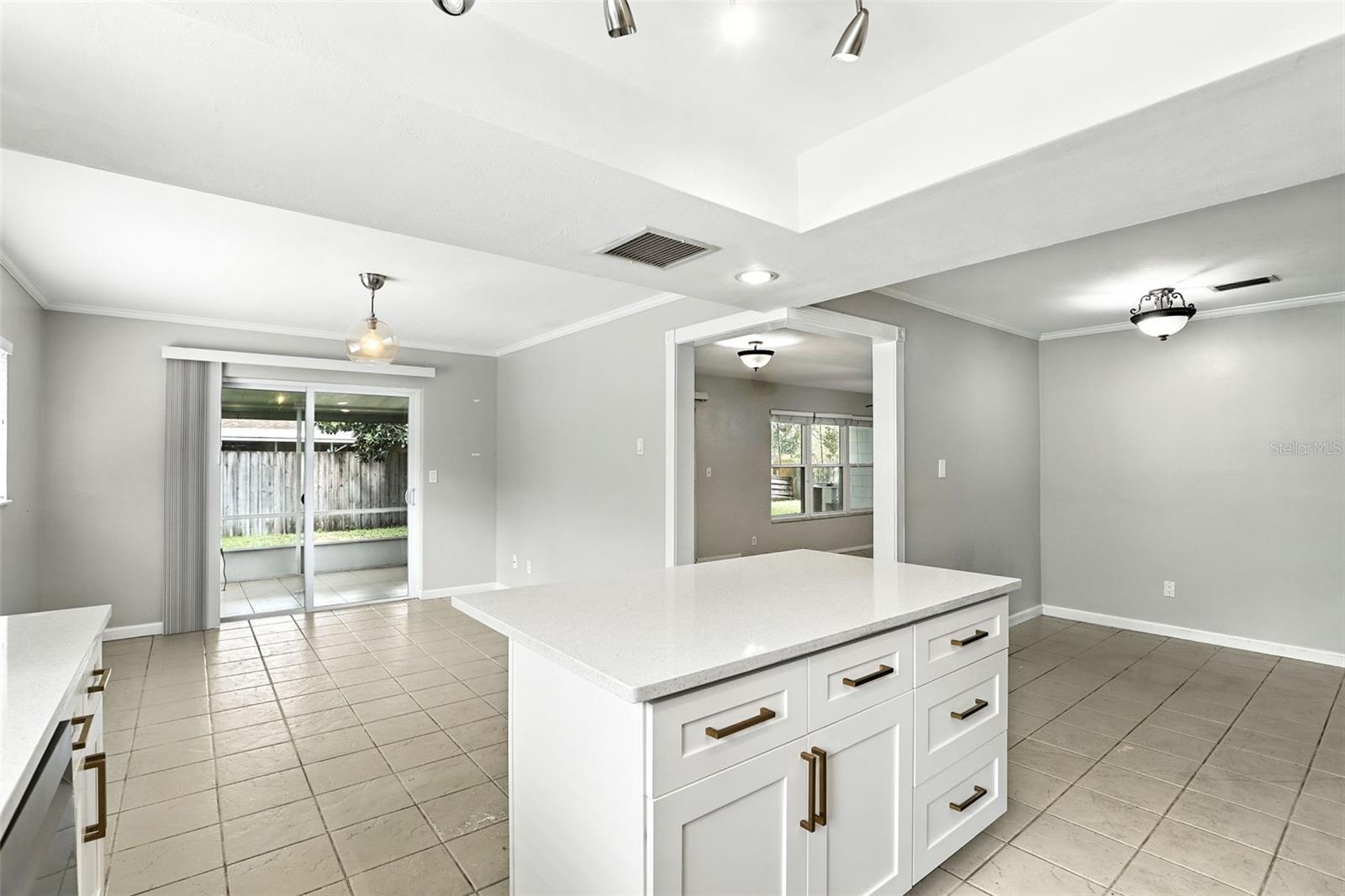 Image 9 of 45 For 1362 Tierra Circle