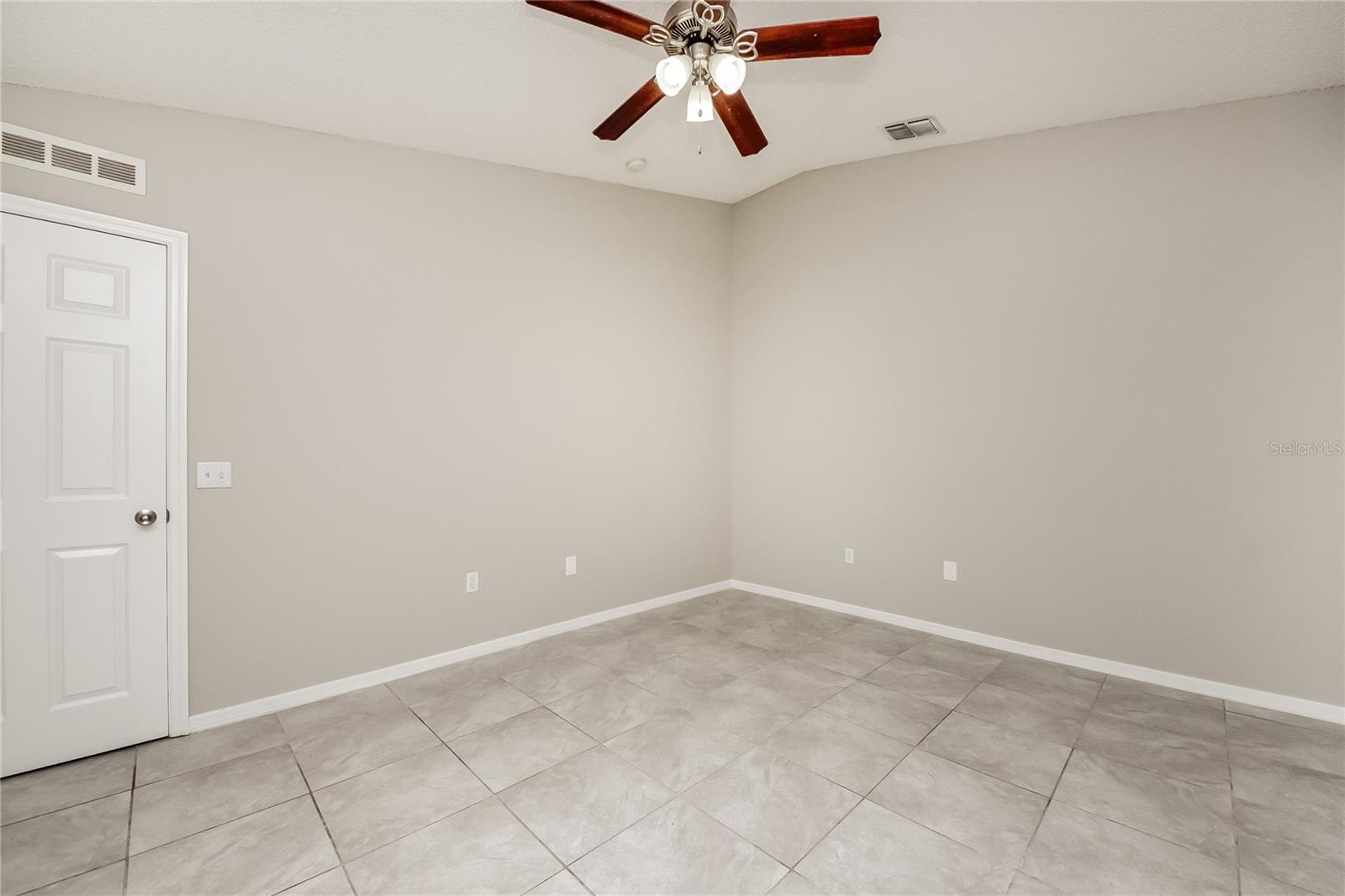 Image 11 of 16 For 1330 Dover Drive