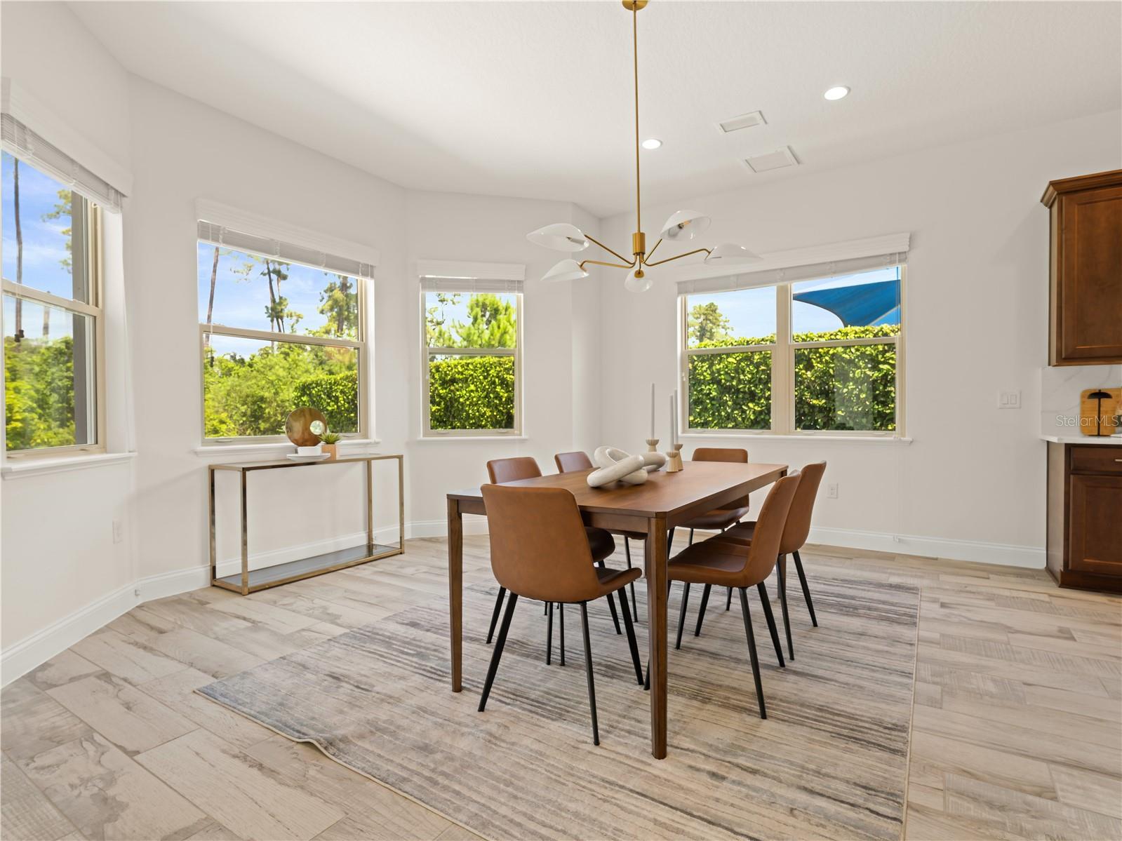 Image 13 of 59 For 10414 Royal Cypress Way