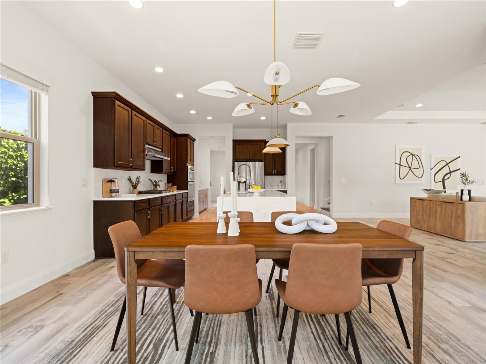 Image 14 of 59 For 10414 Royal Cypress Way