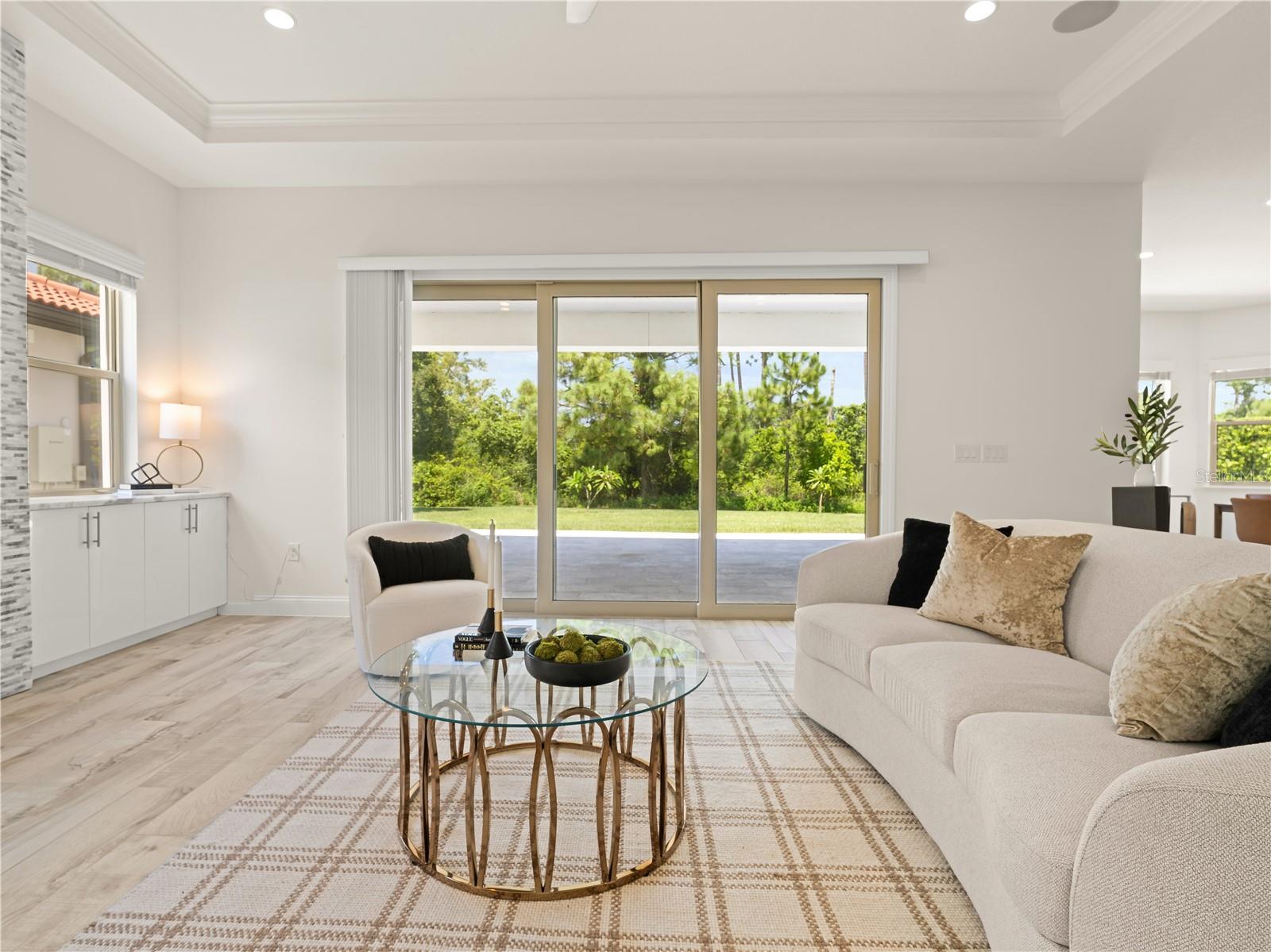 Image 20 of 59 For 10414 Royal Cypress Way