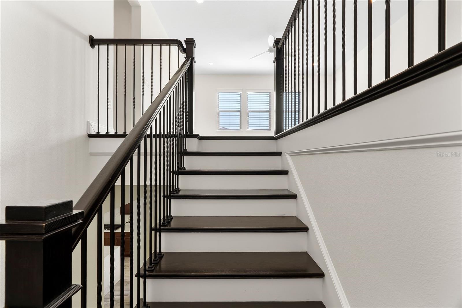 Image 26 of 59 For 10414 Royal Cypress Way