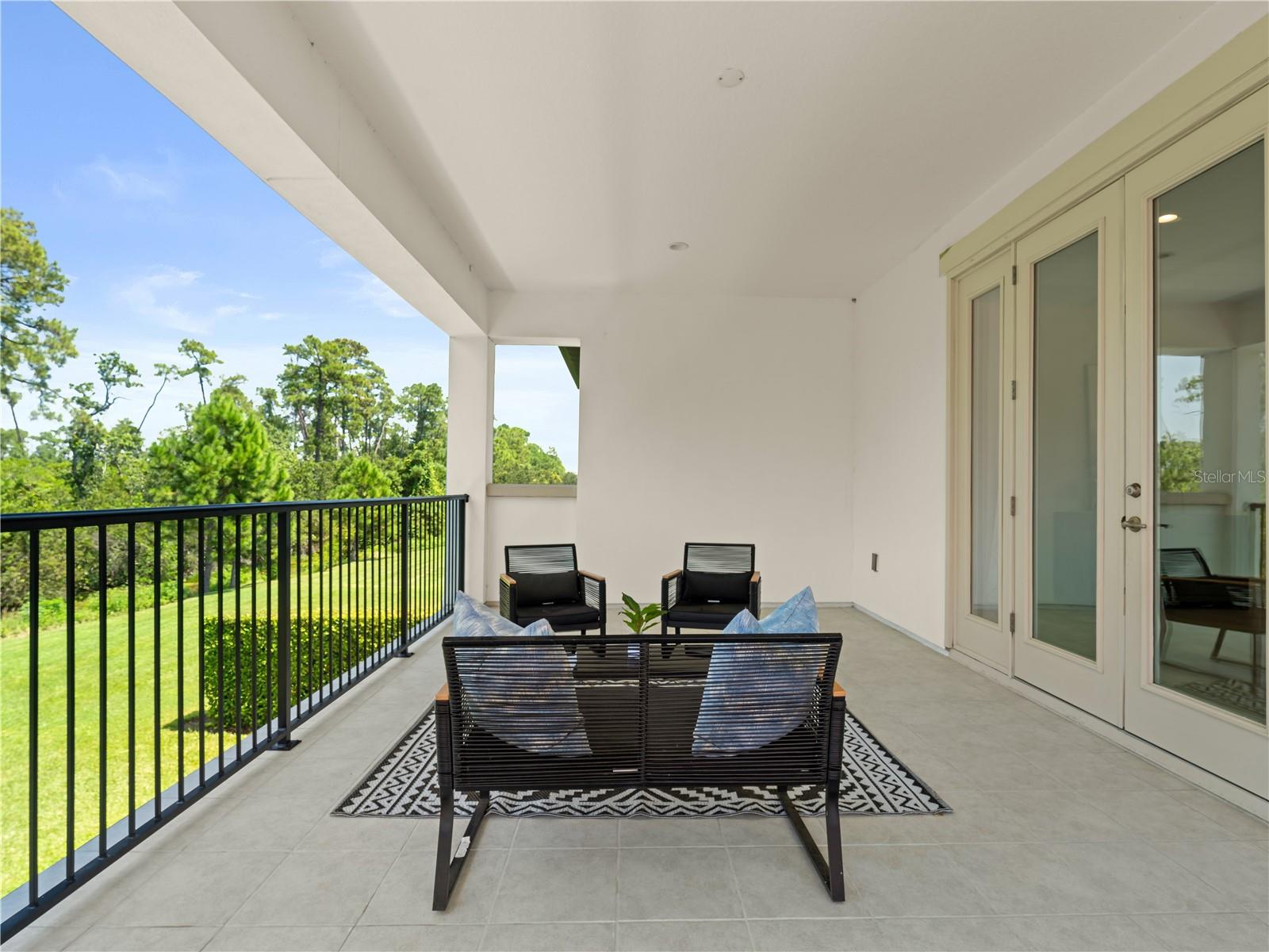 Image 30 of 59 For 10414 Royal Cypress Way