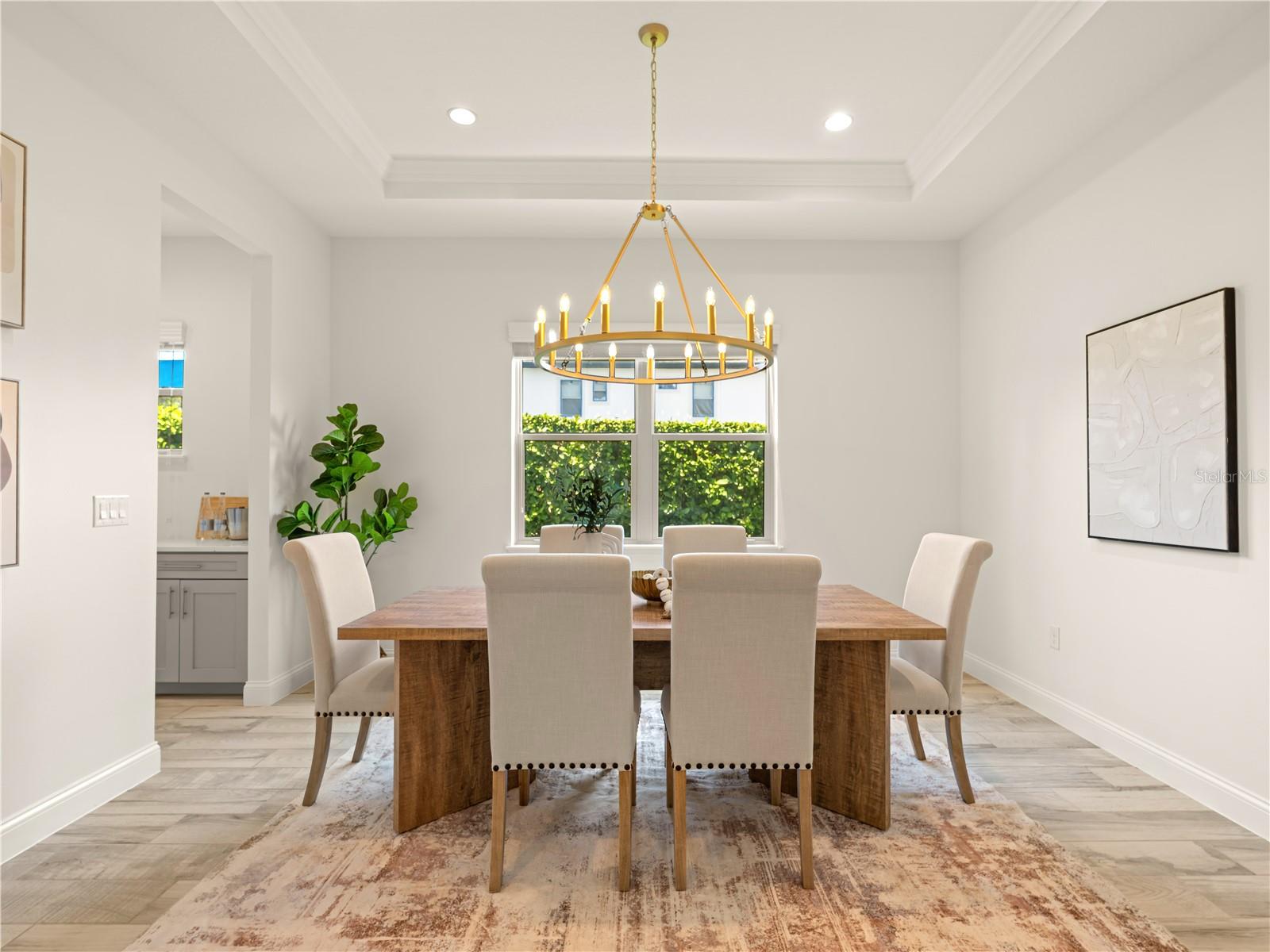 Image 7 of 59 For 10414 Royal Cypress Way