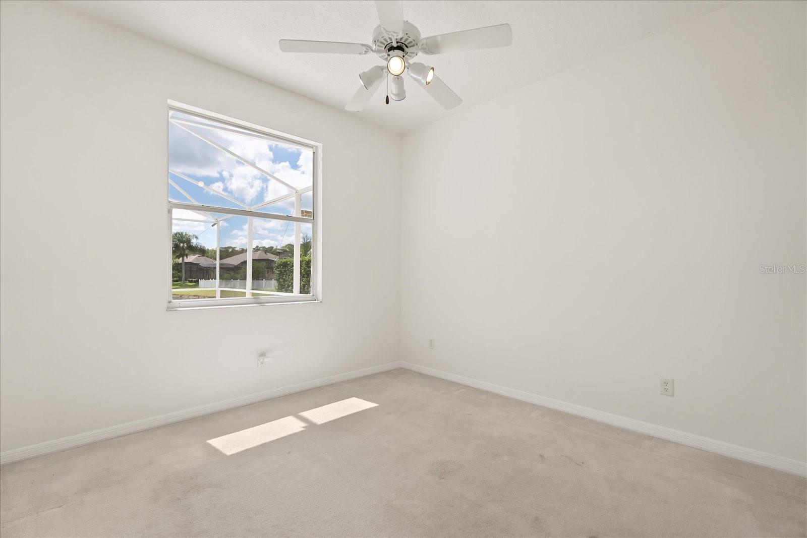 Image 20 of 39 For 10530 Sunrise Terrace Drive
