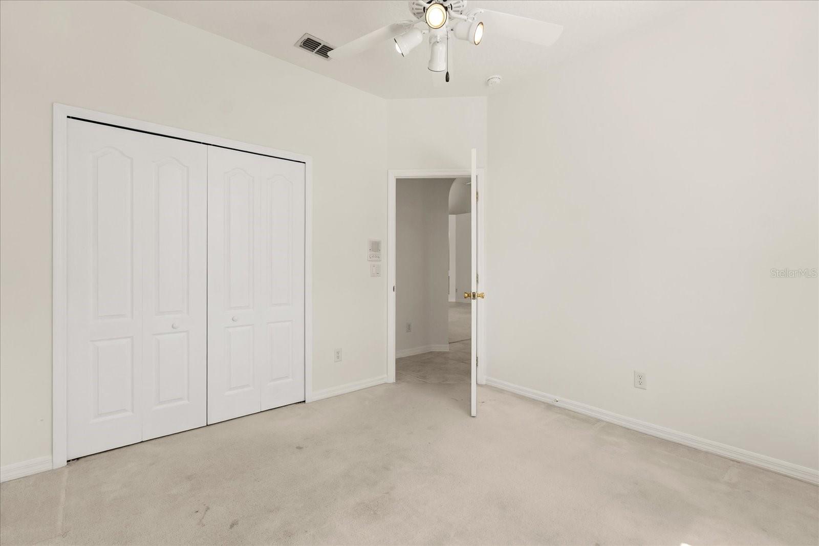 Image 21 of 39 For 10530 Sunrise Terrace Drive