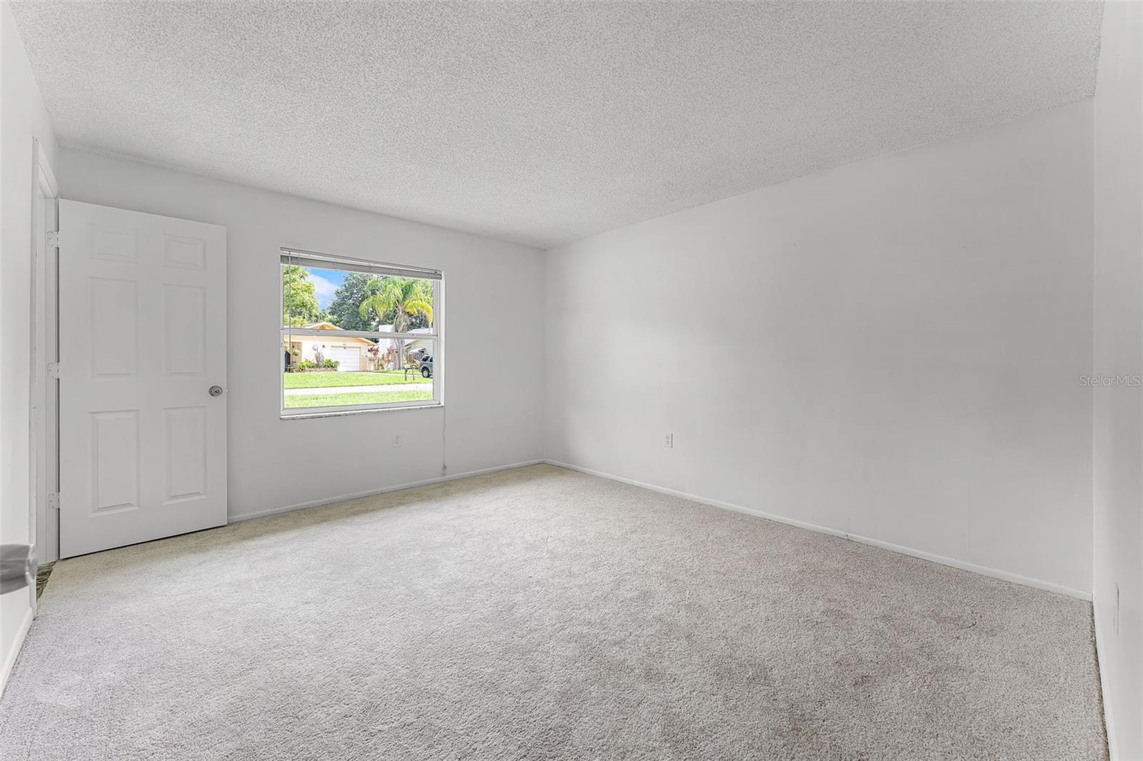 Image 12 of 37 For 896 Field Street