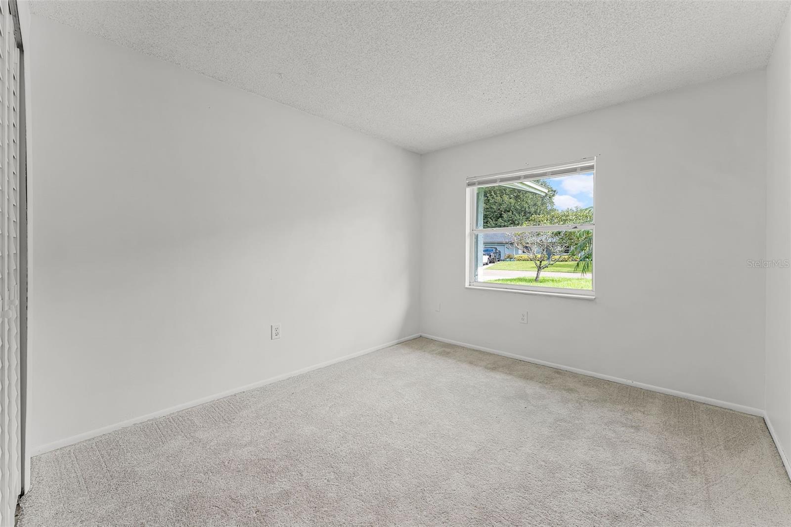 Image 19 of 37 For 896 Field Street