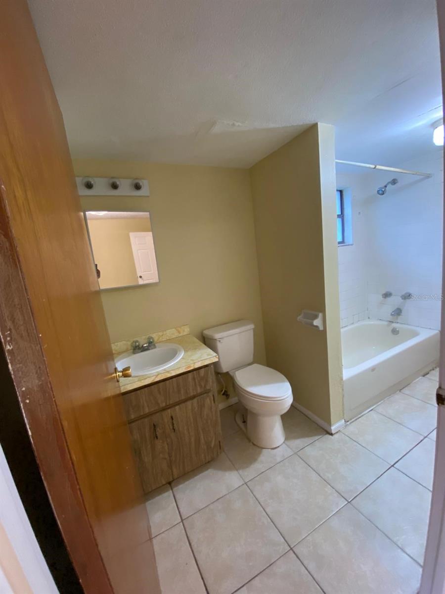 Image 3 of 12 For 67 Deena Way 67