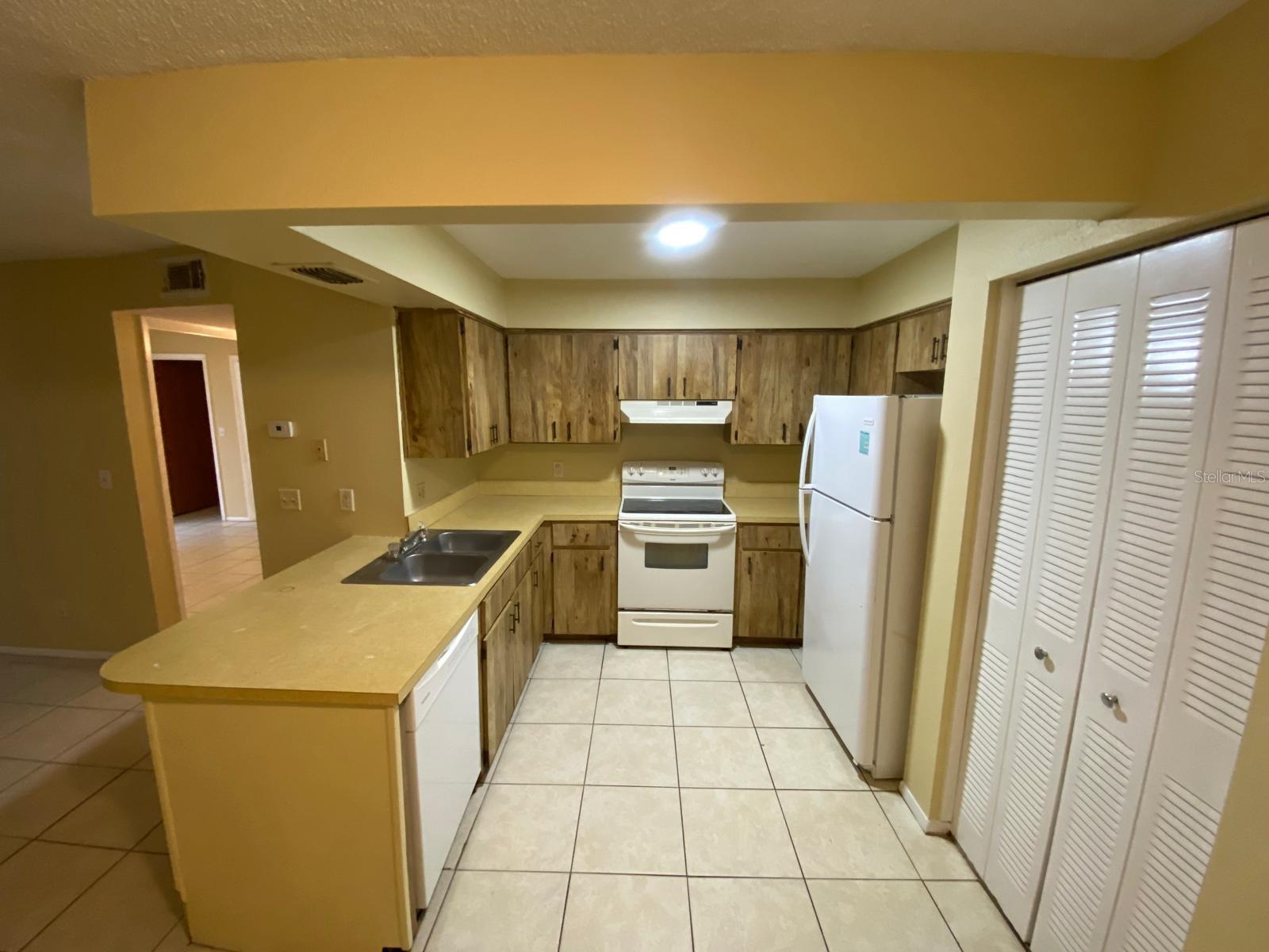 Image 5 of 12 For 67 Deena Way 67