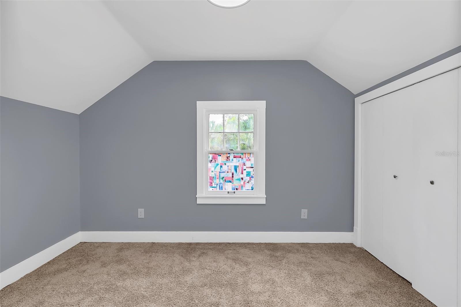 Image 20 of 41 For 503 Grove Street