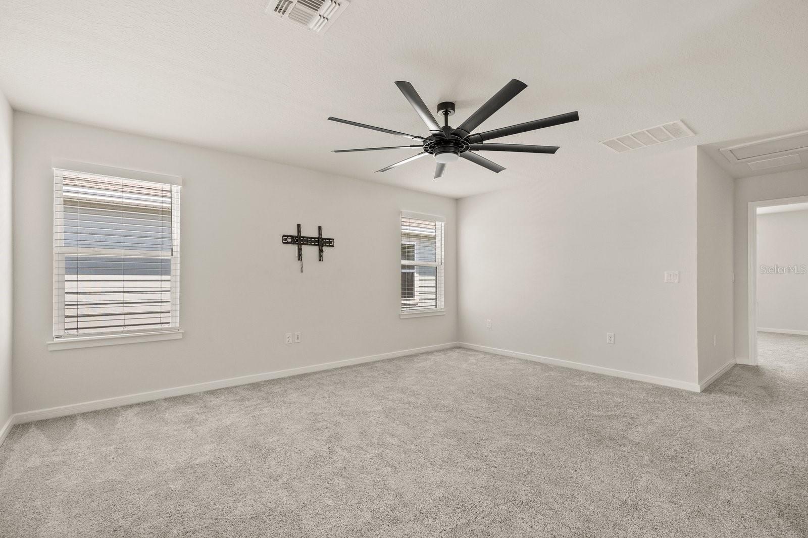 Image 6 of 26 For 4066 Feather Tree Drive