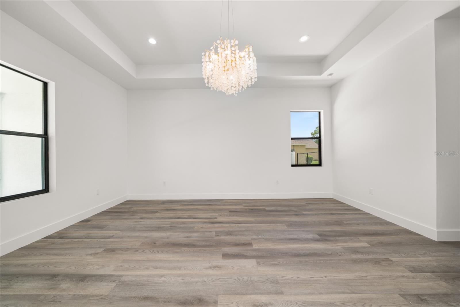 Image 19 of 39 For 2800 Monza Drive