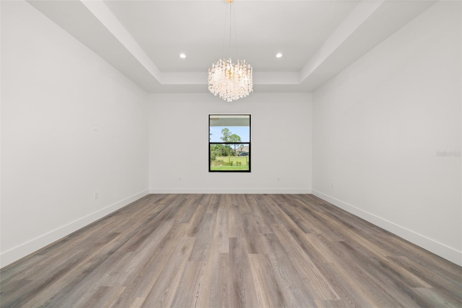 Image 20 of 39 For 2800 Monza Drive