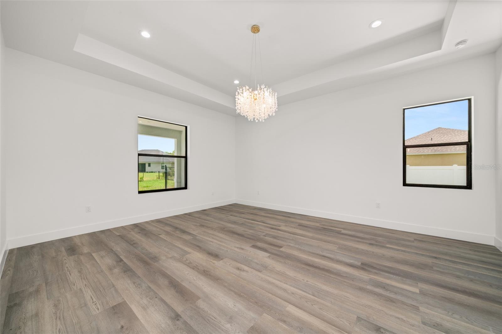 Image 21 of 39 For 2800 Monza Drive