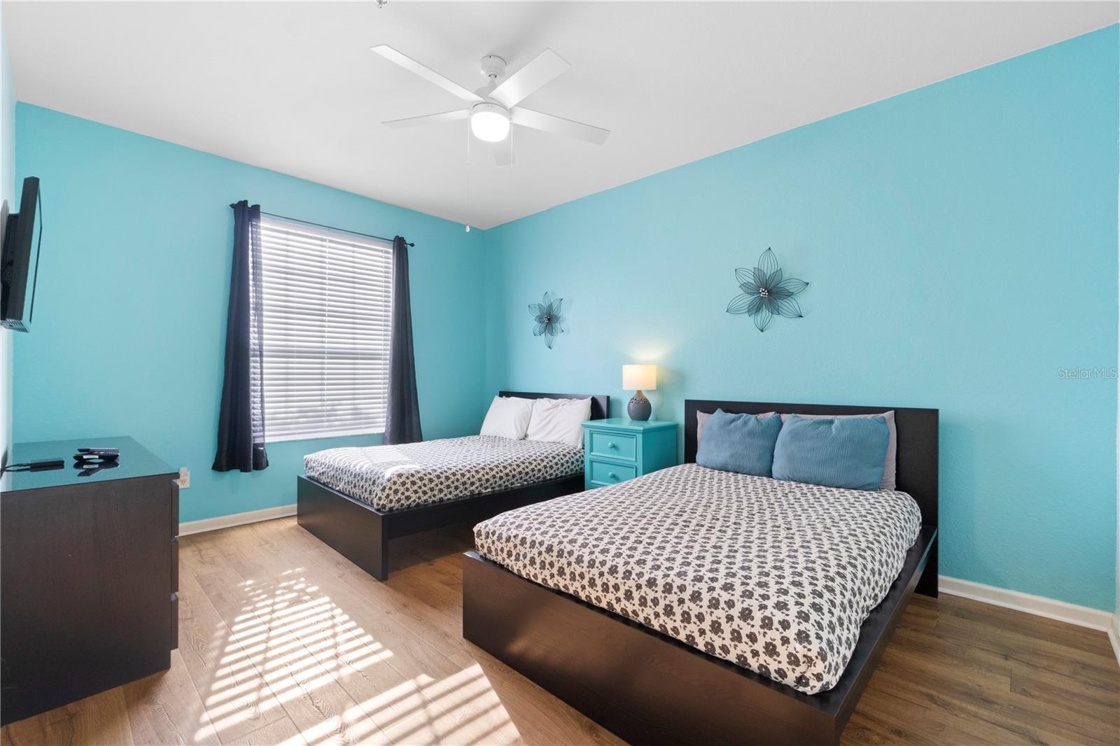 Image 16 of 39 For 2302 Silver Palm Drive 101