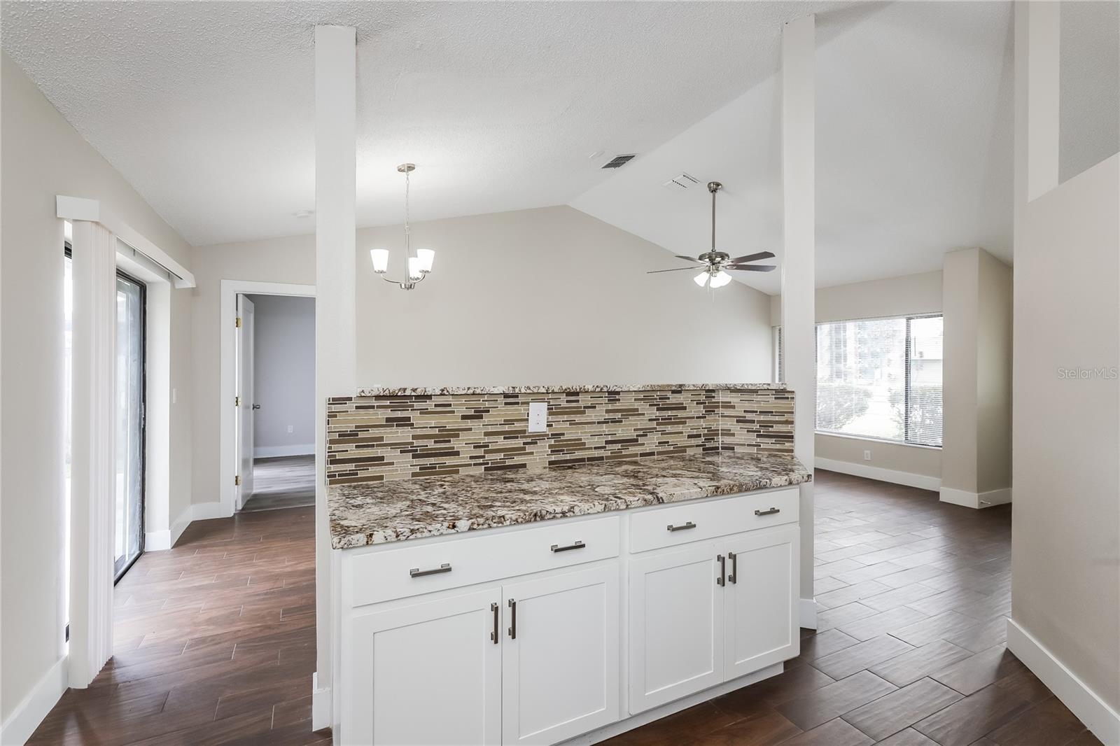 Image 5 of 16 For 1515 Kestrel Way