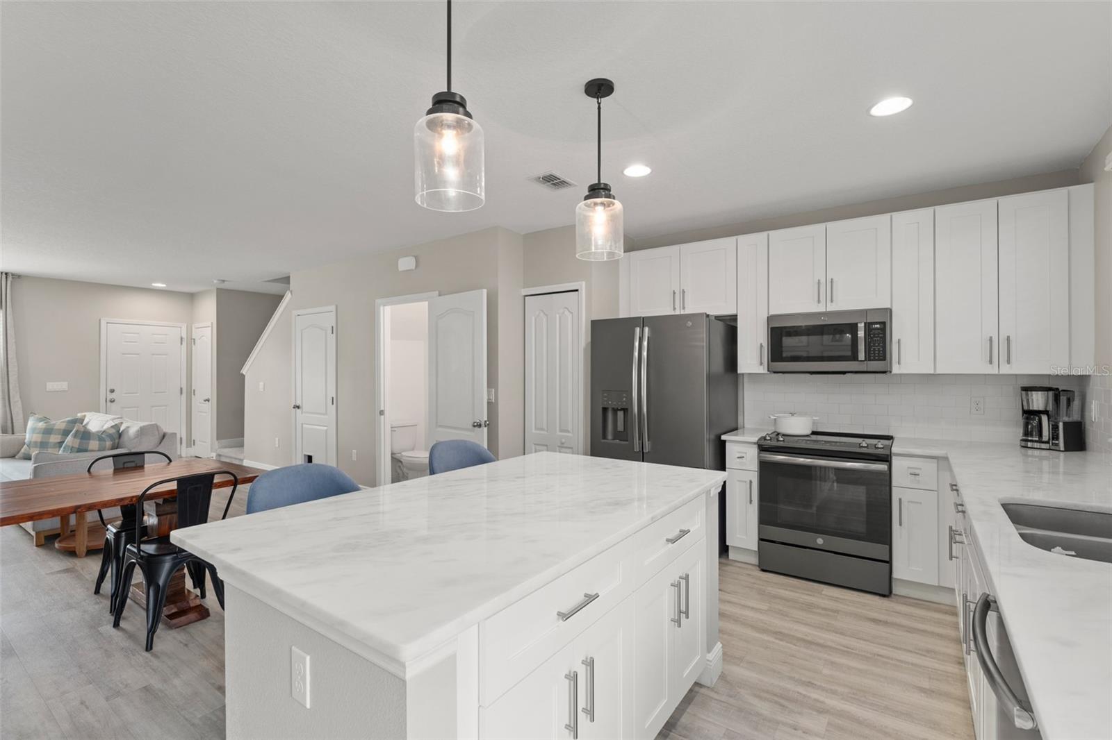 Image 15 of 34 For 3132 Camino Real Drive N