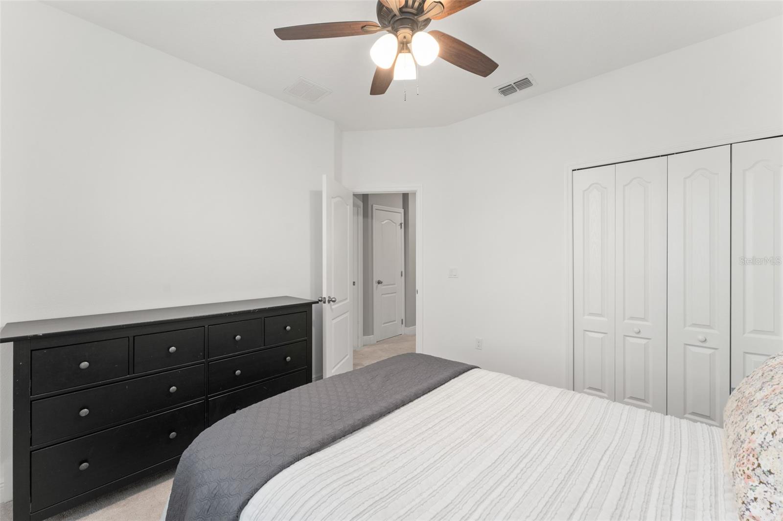 Image 18 of 34 For 3132 Camino Real Drive N