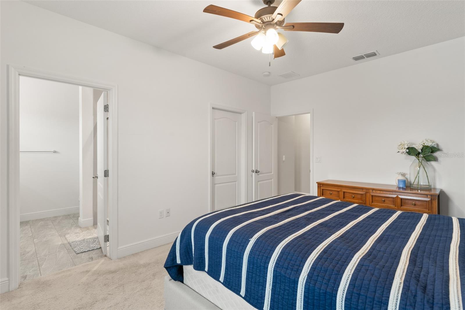 Image 23 of 34 For 3132 Camino Real Drive N