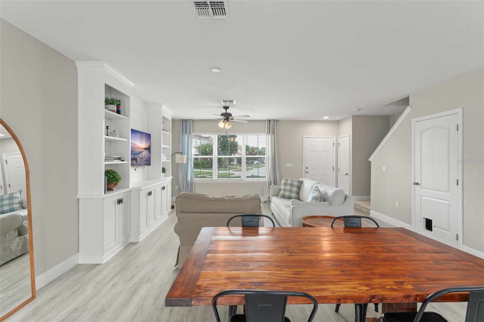 Image 6 of 34 For 3132 Camino Real Drive N